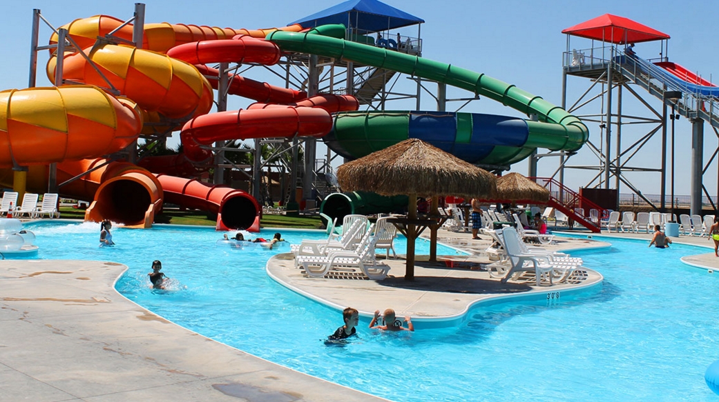 Arizona Waylon's Water World Amusement Park